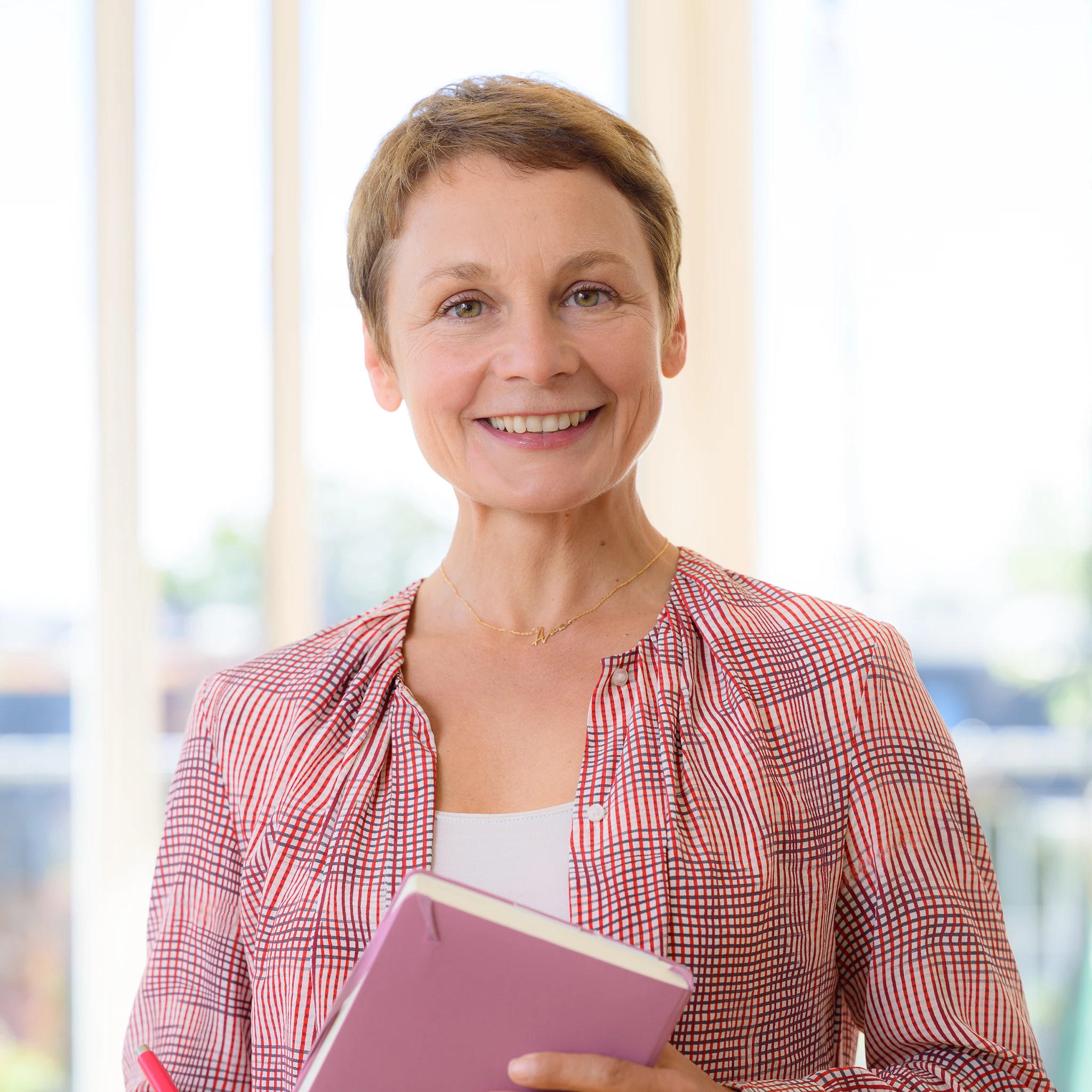 clean space coaching - die innere Welt wird im Raum gespiegelt Life Coaching in Berlin Mitte für mehr Stärke Resilienz und Selbstwirksamkeit